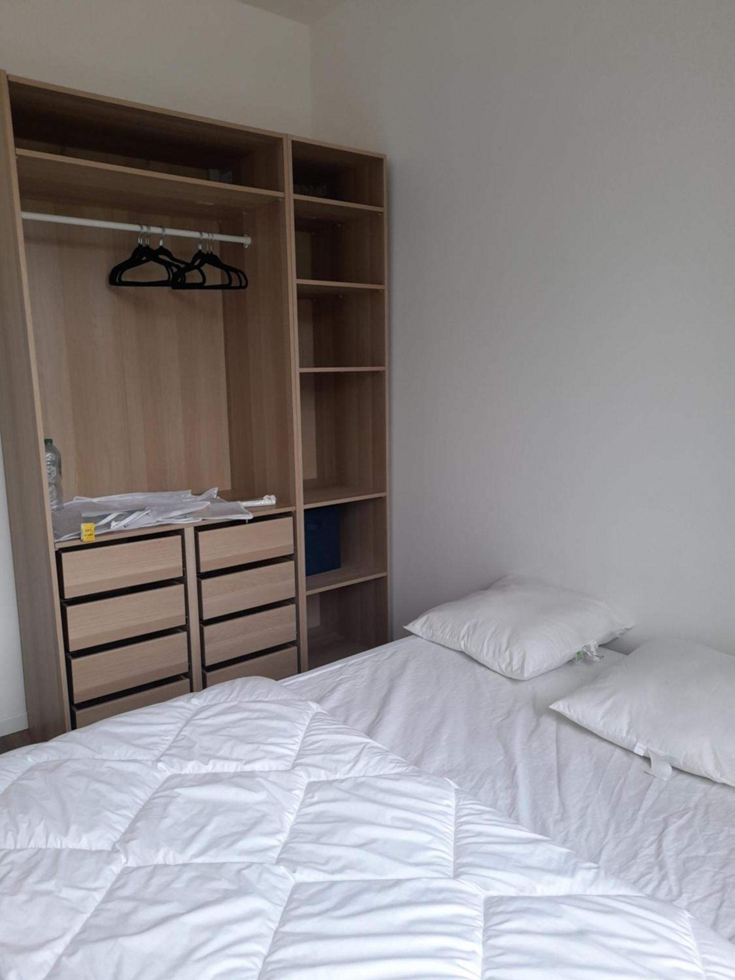 Appart Dans Petit Chateau En Centre Ville Lagny-sur-Marne Luaran gambar